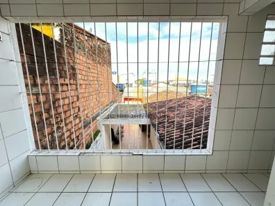 Casa com 2 Quartos para alugar, 60m² no Antares, Maceió