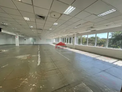 Sala Comercial para alugar, 4243m² no Lapa de Baixo, São Paulo
