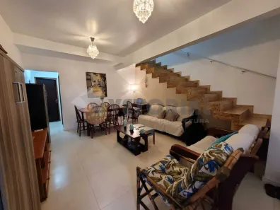 Sobrado com 2 Quartos à venda, 90m² no Martim de Sá, Caraguatatuba