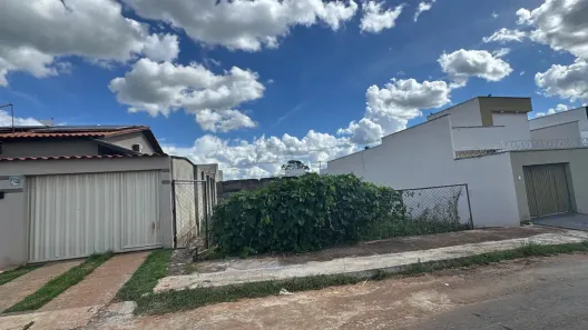 Lote/Terreno à venda, 360m² no Setor Cristina II Expansão, Trindade