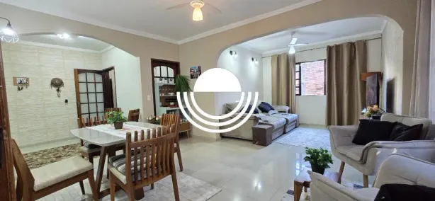 Casa com 3 Quartos à venda, 180m² no Vila Nova, Campinas