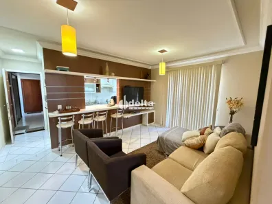 Apartamento com 2 Quartos para alugar, 85m² no Saraiva, Uberlândia