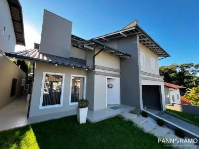 Casa com 3 Quartos à venda, 400m² no Itoupava Norte, Blumenau