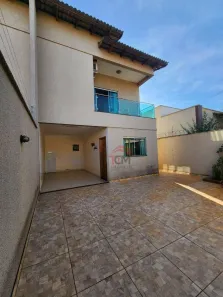 Sobrado com 3 Quartos à venda, 250m² no Moinho dos Ventos, Goiânia