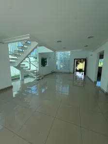 Casa de Condomínio com 4 Quartos para alugar, 290m² no Alphaville (Abrantes), Camaçari