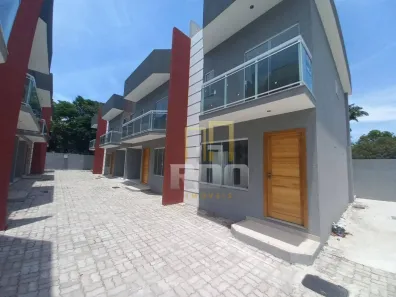 Casa com 3 Quartos à venda, 126m² no Extensão do Bosque, Rio das Ostras