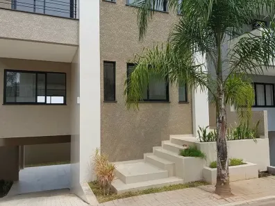 Casa de Condomínio com 4 Quartos à venda, 314m² no Campo Comprido, Curitiba