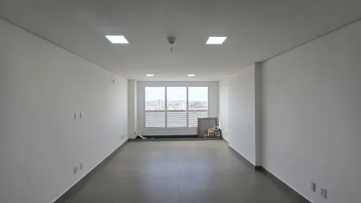 Sala Comercial à venda, 36m² no Jundiaí, Anápolis