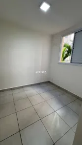 Apartamento com 2 Quartos para alugar, 48m² no Conjunto Habitacional Doutor Farid Libos, Londrina