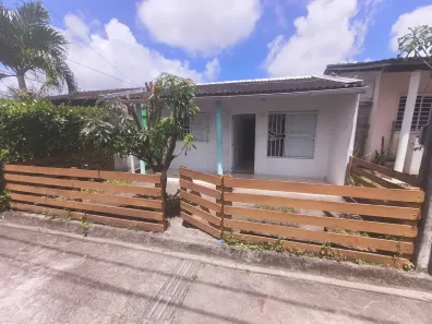 Casa de Condomínio com 2 Quartos para alugar, 70m² no Cidade Universitária, Maceió