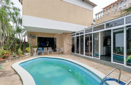 Sobrado com 4 Quartos à venda, 304m² no Jardim Umuarama, São Paulo