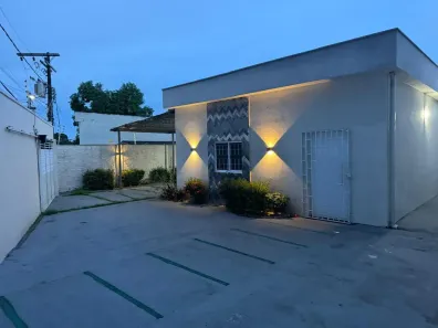Casa com 3 Quartos à venda, 600m² no Redenção, Manaus