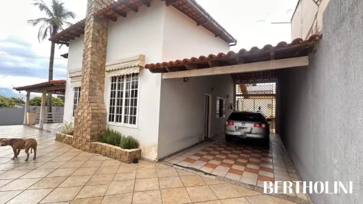 Casa com 4 Quartos à venda, 318m² no Parque Ipiranga, Resende