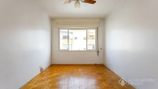Apartamento com 2 Quartos à venda, 67m² no Moinhos de Vento, Porto Alegre