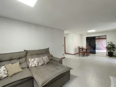 Casa com 3 Quartos à venda, 190m² no Camilo Alves, Contagem