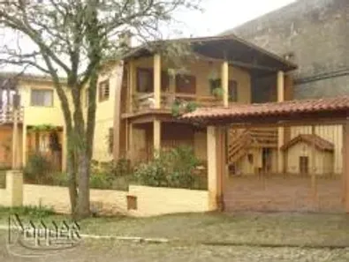 Casa com 3 Quartos para alugar, 180m² no Boa Vista, Novo Hamburgo