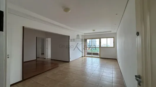 Apartamento com 4 Quartos para alugar, 137m² no Parque Residencial Aquarius, São José dos Campos