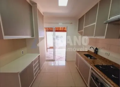 Casa de Condomínio com 2 Quartos para alugar, 150m² no Jardim Ipanema, São Carlos