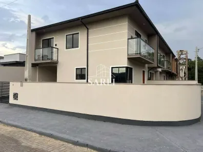 Sobrado com 3 Quartos à venda, 99m² no Forquilhas, São José