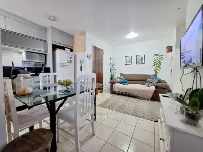 Apartamento com 2 Quartos à venda, 46m² no Capoeiras, Florianópolis