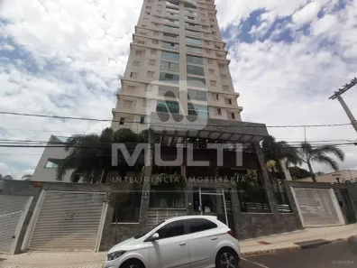 Apartamento com 2 Quartos para alugar, 70m² no Centro, Uberlândia