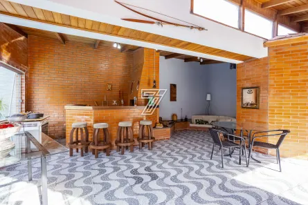 Casa com 4 Quartos à venda, 280m² no Parolin, Curitiba