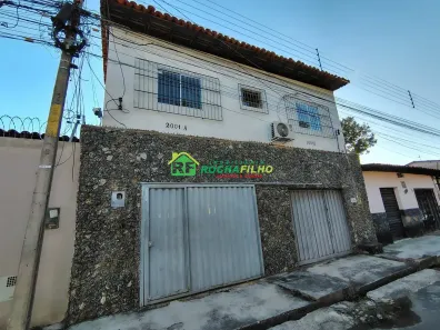 Casa com 3 Quartos para alugar, 220m² no Marquês, Teresina