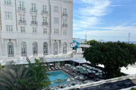 Apartamento com 3 Quartos para alugar, 300m² no Copacabana, Rio de Janeiro