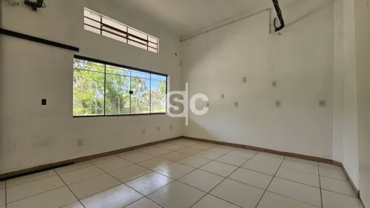 Sala Comercial para alugar, 15m² no Santa Regina, Camboriú