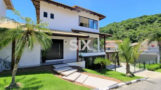 Casa de Condomínio com 4 Quartos para venda ou aluguel, 350m² no Ariribá, Balneário Camboriú