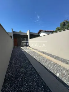Casa com 3 Quartos à venda, 90m² no Floresta, Joinville