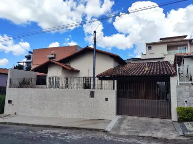 Casa com 3 Quartos à venda, 180m² no Parque Guarua, Juiz de Fora