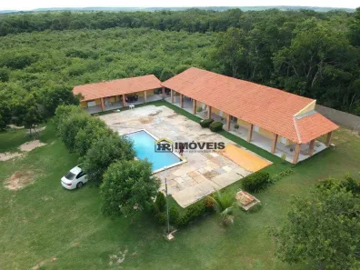 Fazenda/Sítio com 4 Quartos para alugar, 10000m² no Novo Uruguai, Teresina
