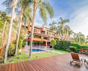 Casa de Condomínio com 4 Quartos à venda, 800m² no Santa Tereza, Porto Alegre
