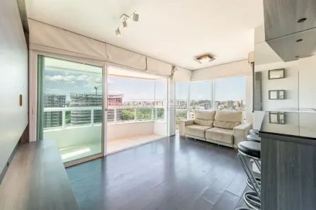 Apartamento com 2 Quartos à venda, 73m² no Três Figueiras, Porto Alegre
