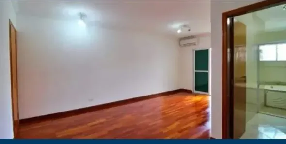 Sobrado com 3 Quartos à venda, 261m² no Vila Gilda, Santo André