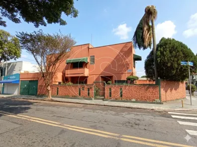 Casa com 3 Quartos para alugar, 170m² no Campo Belo, São Paulo
