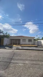 Casa com 3 Quartos para alugar, 140m² no Jardim Simus, Sorocaba
