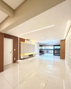 Apartamento com 3 Quartos à venda, 212m² no Estrela, Ponta Grossa