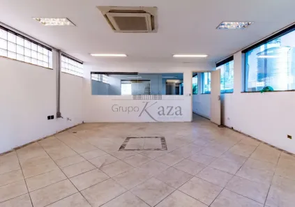 Prédio Comercial com 12 Quartos para alugar, 529m² no Pinheiros, São Paulo