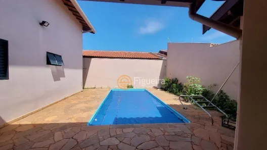 Casa com 3 Quartos à venda, 214m² no Jardim Soares, Barretos