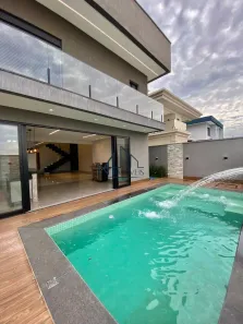 Sobrado com 3 Quartos à venda, 238m² no Jardim Cristal, Aparecida de Goiânia