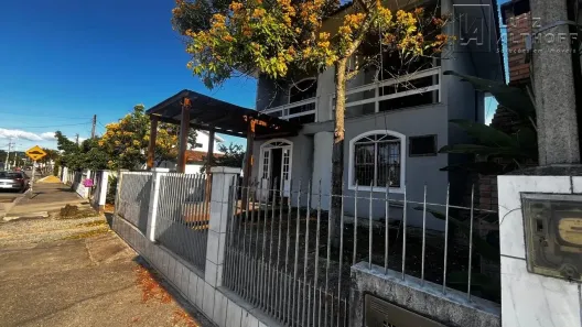 Casa com 7 Quartos à venda, 350m² no Passa Vinte, Palhoça