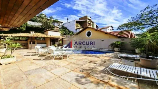 Casa com 5 Quartos à venda, 490m² no Rio Branco, Belo Horizonte