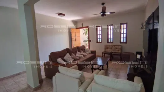 Casa com 4 Quartos à venda, 204m² no Independência, Ribeirão Preto