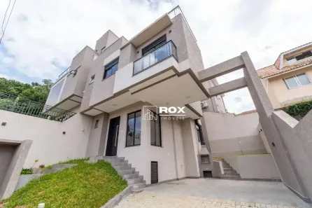 Sobrado com 3 Quartos à venda, 125m² no Vista Alegre, Curitiba