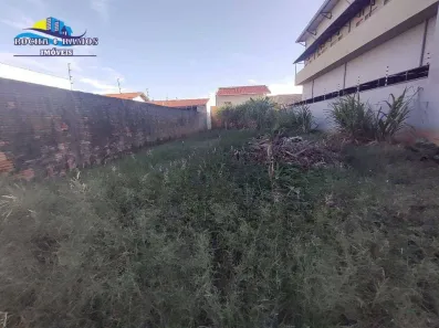 Lote/Terreno à venda, 250m² no Jardim dos Oliveiras, Campinas
