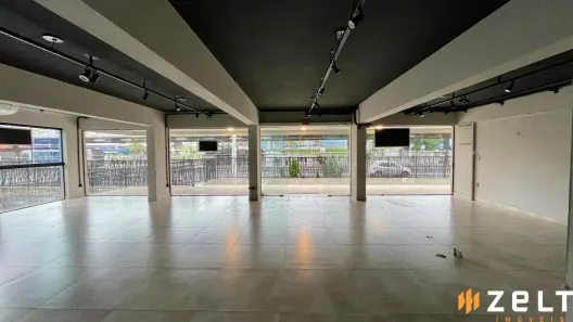 Sala Comercial para alugar, 144m² no Centro, Blumenau