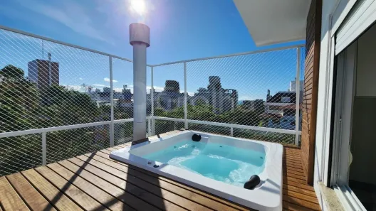 Cobertura com 4 Quartos à venda, 185m² no Jurerê, Florianópolis