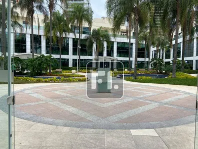 Sala Comercial para alugar, 876m² no Barra da Tijuca, Rio de Janeiro